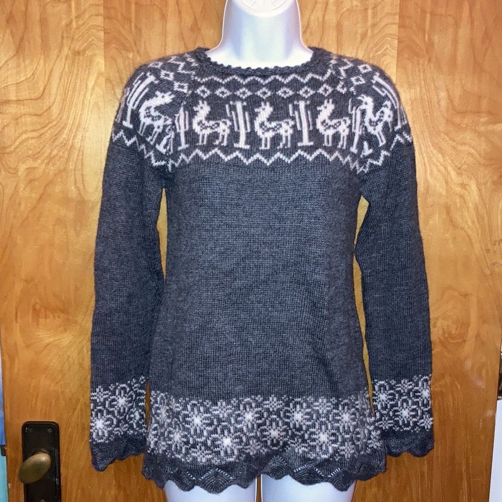 Creaciones Abieli E.I.R.L. Light Gray Alpaca Sweater Size XS/S NWT